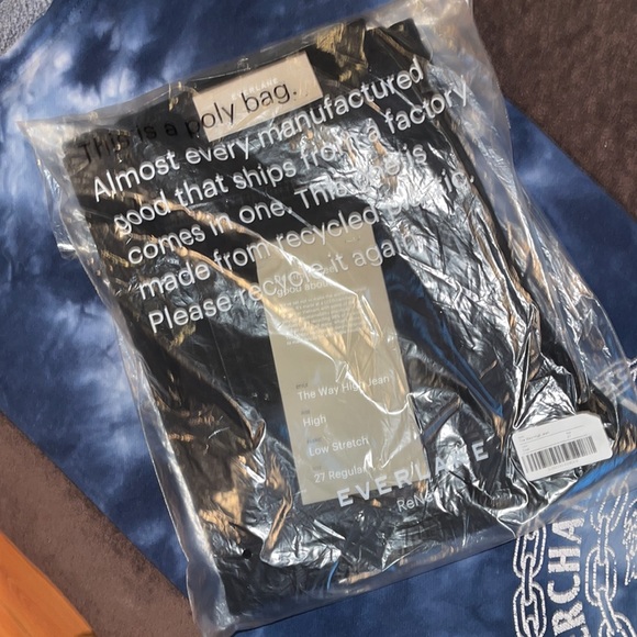 LAST ONE- Everlane The Way High Jean 27 Regular - Picture 7 of 9